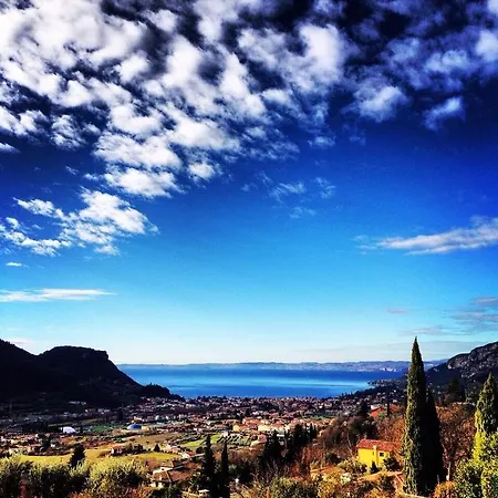 Belvedere Liberty Apartment Costermano sul Garda
